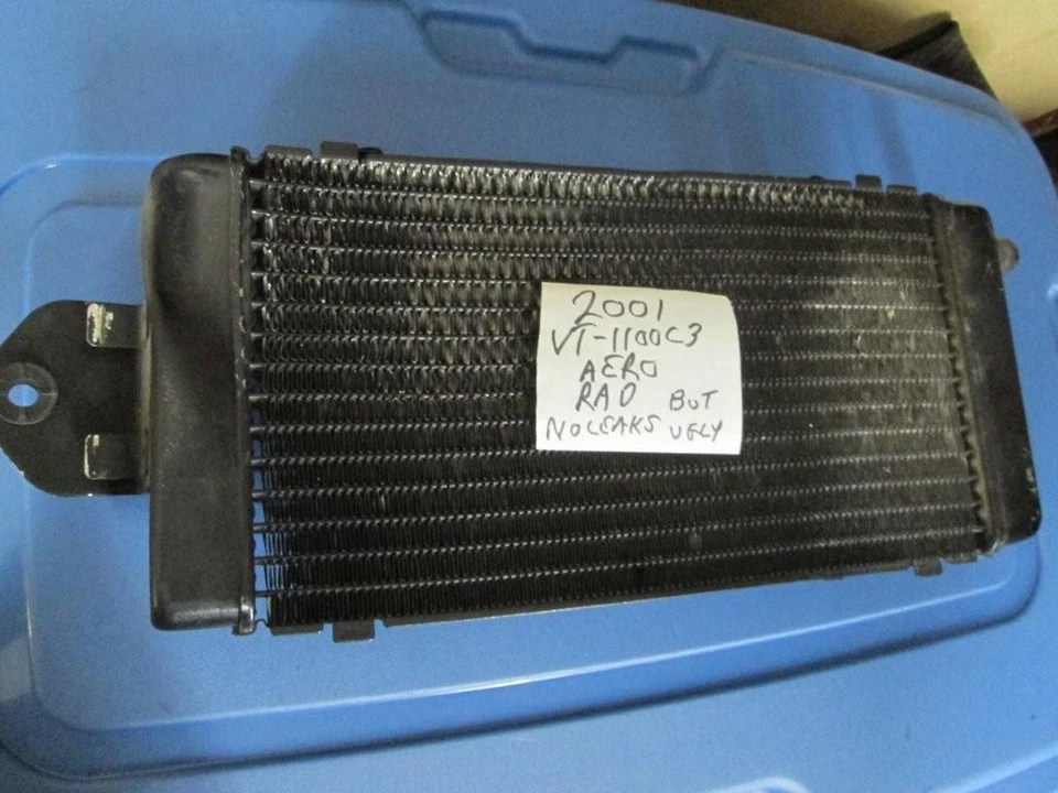 Radiador Honda VT1100C3 Shadow Aero Foto 2 de 4