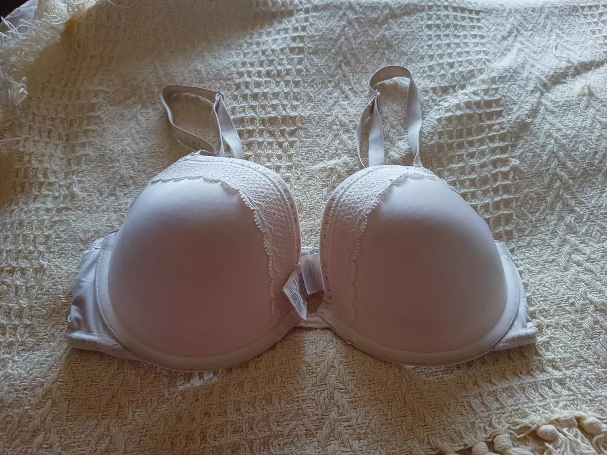 Calvin Klein Cream Bra Size 34D. Underwired, Lightly Push up