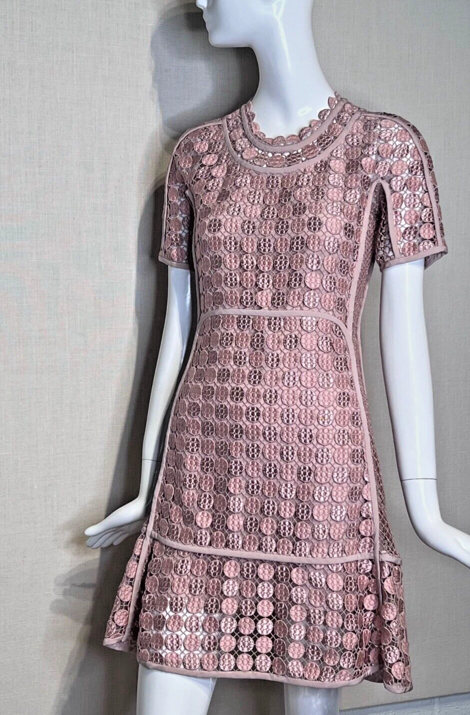 Chloe — Documented 2015  CHLOE' Dusty Pink Iridescent Lace & Mesh Dress Size 36 FRANCE