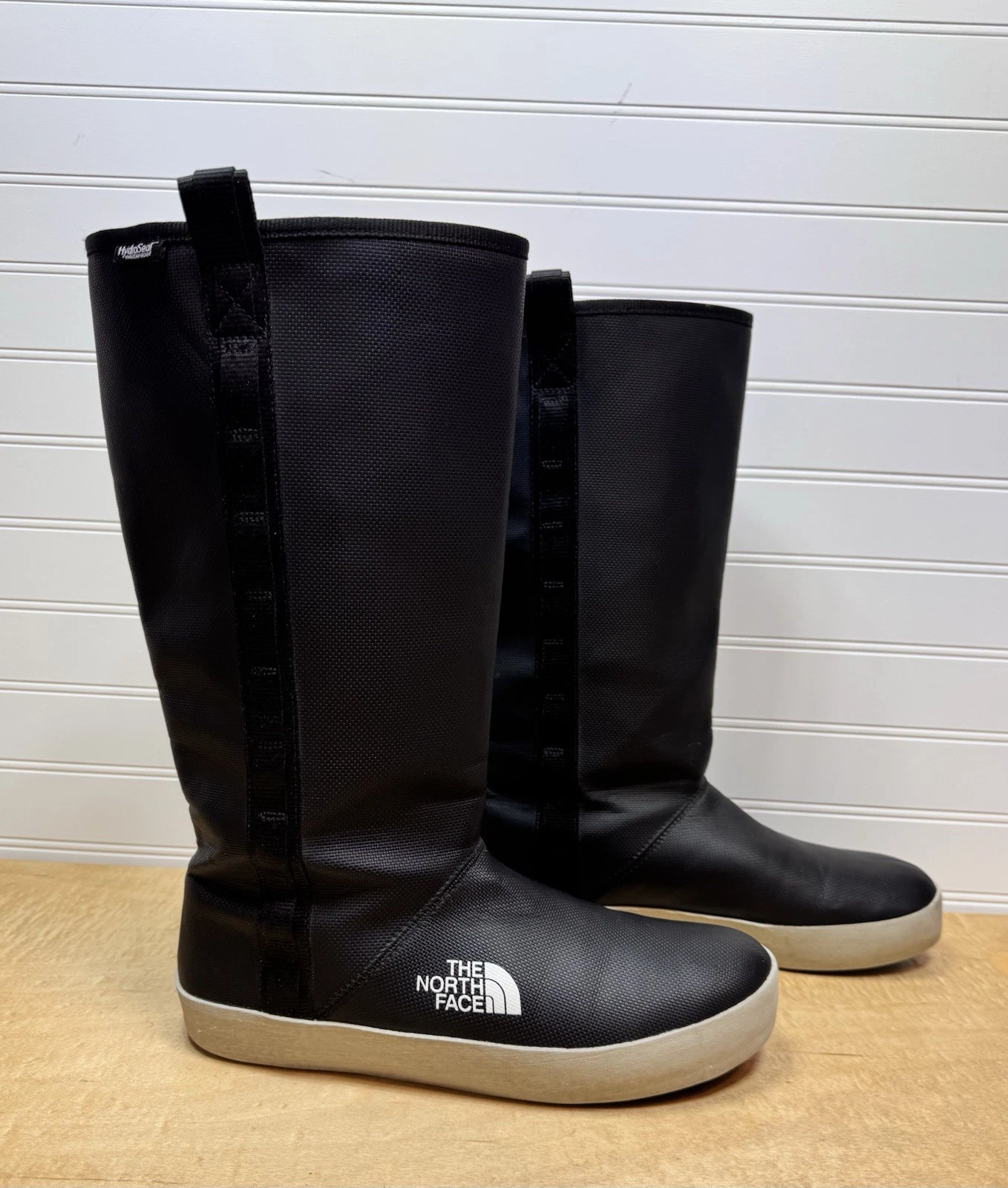 The North Face Base Camp Black Waterproof Rain Boots Women’s Size 7/7.5