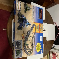 Hot Racing, Kawasaki Official Licensed Product ATV Slot race set-Battery Operate