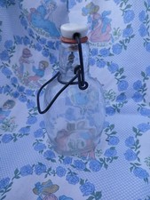 petite bouteille ancienne bouchon porcelaine gourde