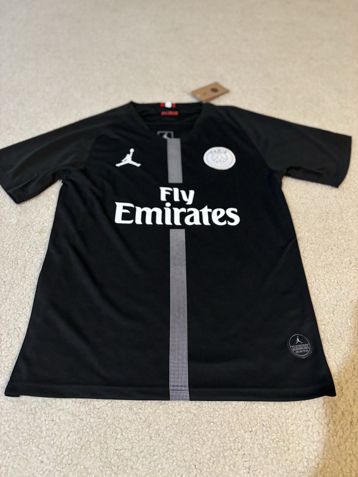 Soccer Jersey Vintage Black and White Neymar Jr #10 Size M Men's