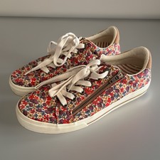 Taos Z-Soul Shoes Women's 8 Canvas Comfort Floral Lace Up Zip Low Sneakers