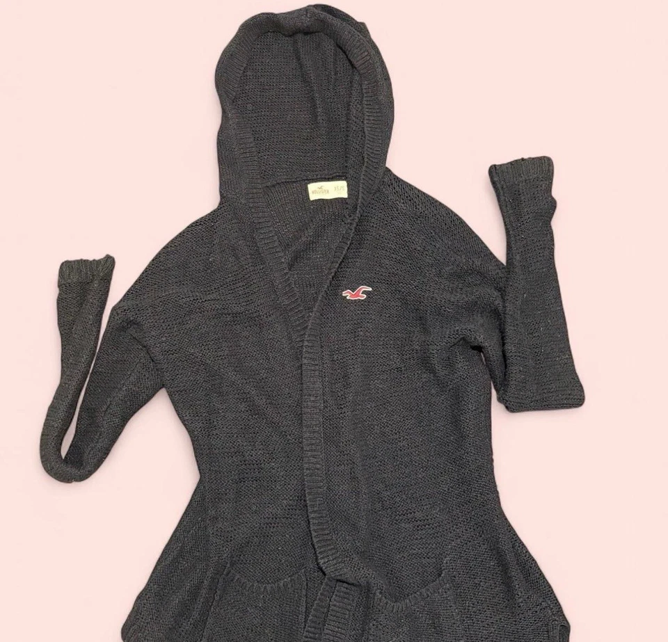 Cárdigan con Capucha Tejido Hollister De Colección Y2K Suéter Bolsillos Logo Gaviota Pequeño Foto 4 de 4