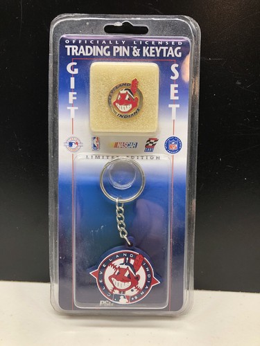 MLB Cleveland Indians Trading Pin Key Tag Gift Set PSG 1998 Vintage in Package
