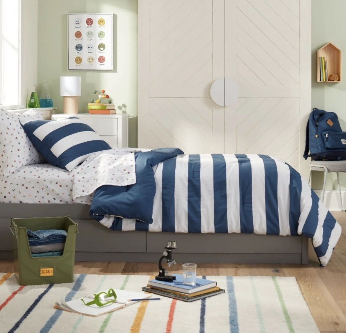 Pillowfort rugby stripe comforter cheap