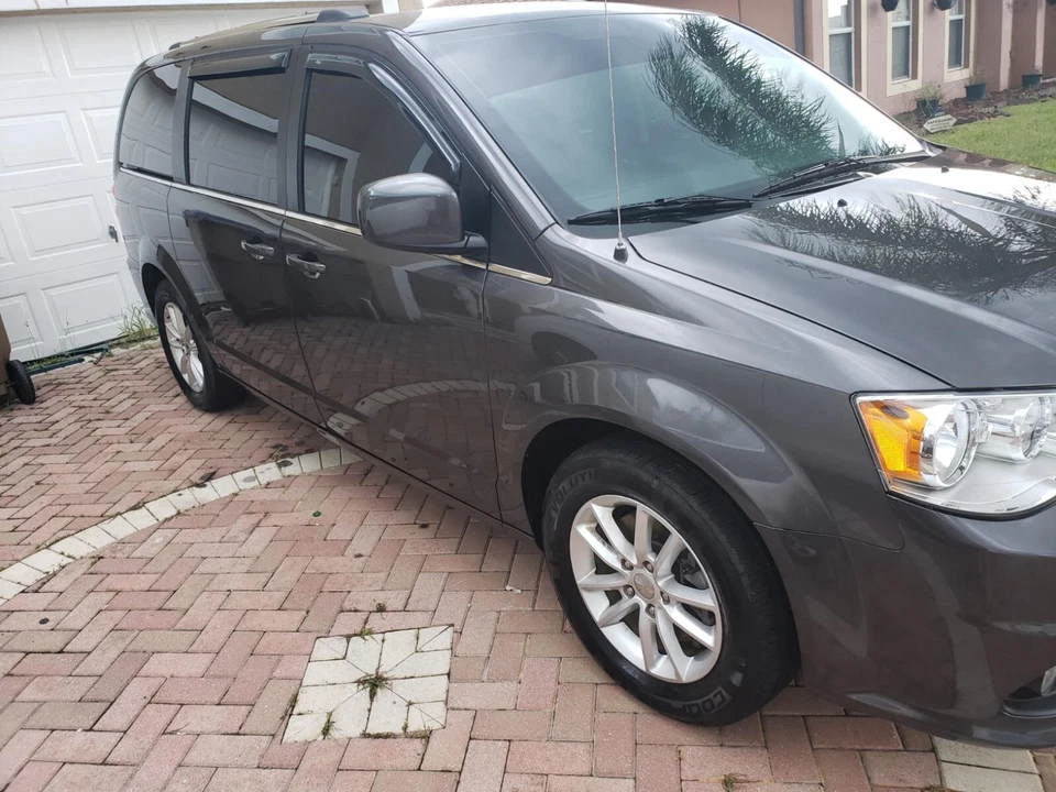 AVS Rain Guards Vent Visors Shade for 08-2020 Dodge Grand Caravan Town & Country - Image 4 of 4