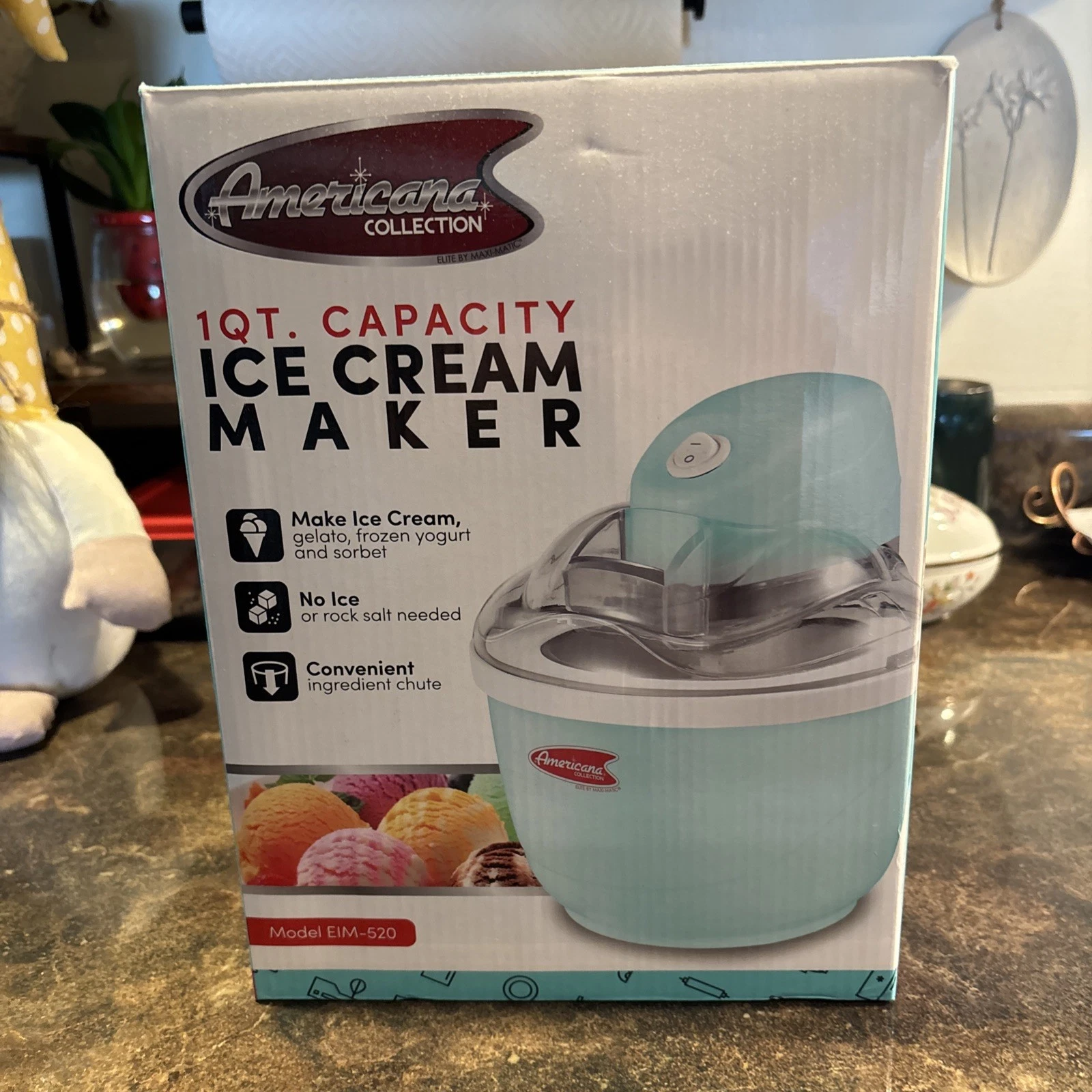Americana Collection 1 Qt Ice Cream Yogurt Sorbet Maker EIM-520 Green