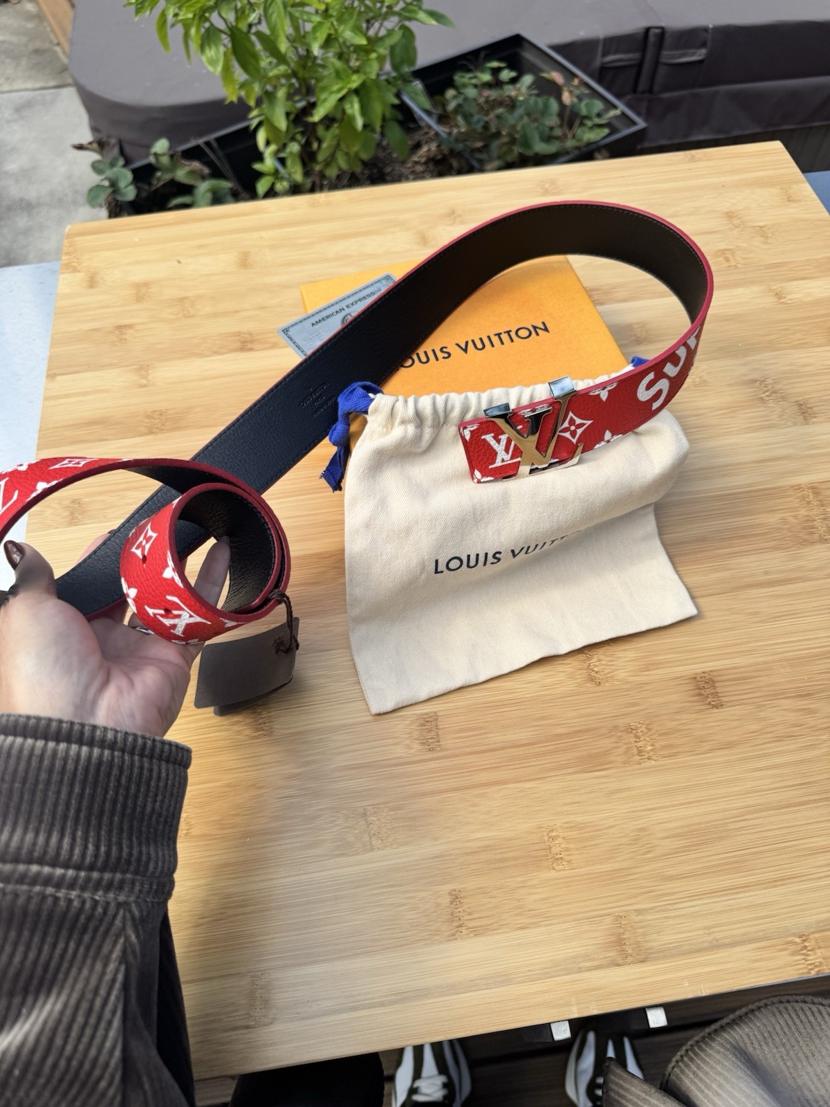 Louis Vuitton x Supreme Initiales Belt Complete Set – NWT (New With Tags)  RARE image 4