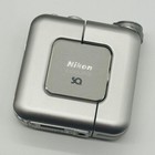 Rare appareil photo numérique rétro Nikon COOLPIX SQ Y2K avec station d'accueil
