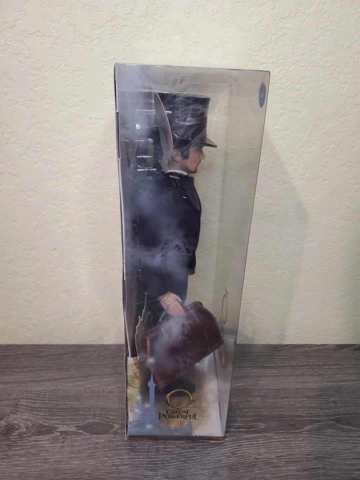 Muñeca Disney Store Film Collection Oz The Great and Powerful Oz (Oscar Diggs) Foto 4 de 4