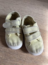 Okaa Spain Yellow Sneakers 23