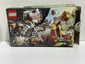 LEGO 7040 ONLY AVAILABLE FOR 17 MONTHS! Dwarves&rsquo; Mine Defender 86 PCs 3 Minifigs