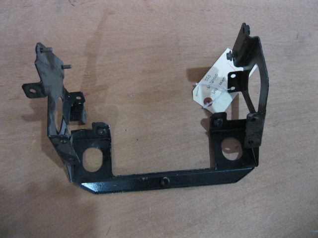 Ferrari 550 Dash Bracket # 64720000