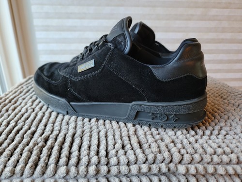 Louis Vuitton Authentic LV Trainers Sneakers Black SIZE: LV 6.5 / US 7.5/ Rare - Picture 3 of 9