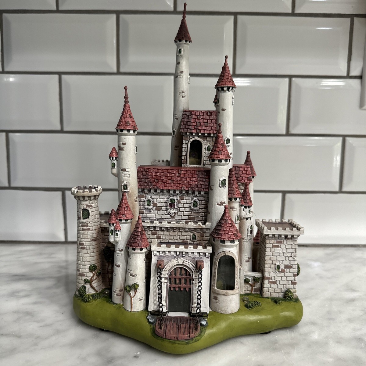 Snow White Castle Light-Up Figurine Disney Castle Collection