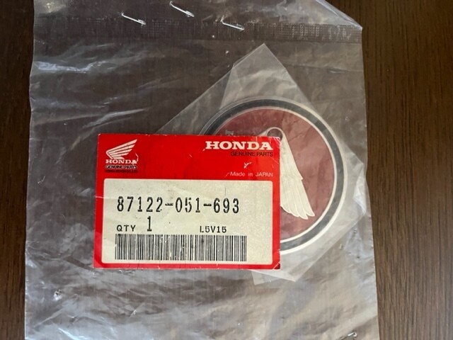 HONDA 87121-051-693 mortorcycle Monkey Z50A Z50M tank emblem | eBay