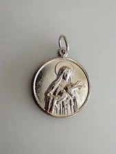 Catholic Silver Tone St Therese of Lisieux Religious Medal