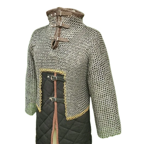 Media camisa ChainMail, plana remachada con anillos planos lisos y anillo de latón en el borde Foto 2 de 4