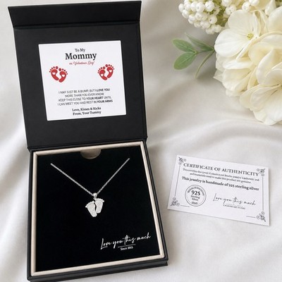 925 Sterling Silver Baby Feet Necklace Mom Gift Pendant Box Set Mommy