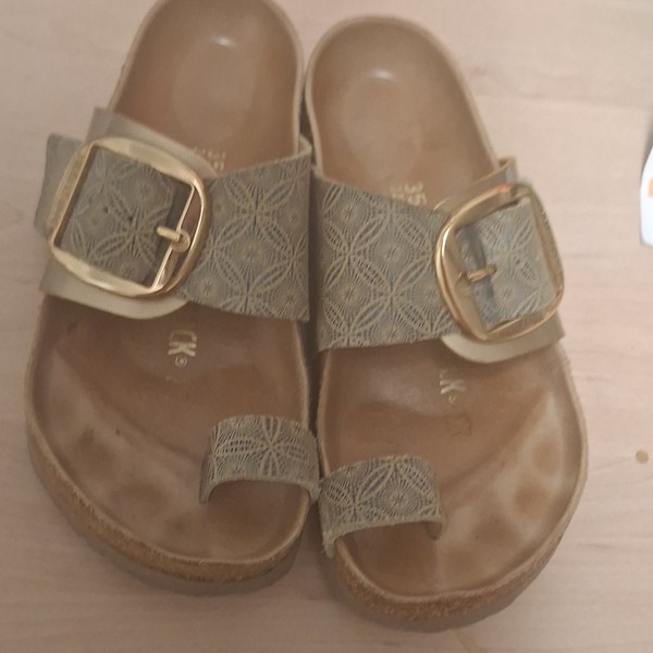 Birkenstock Women’s Beige Geometric Slide Sandals Buckle Strap EU 35
