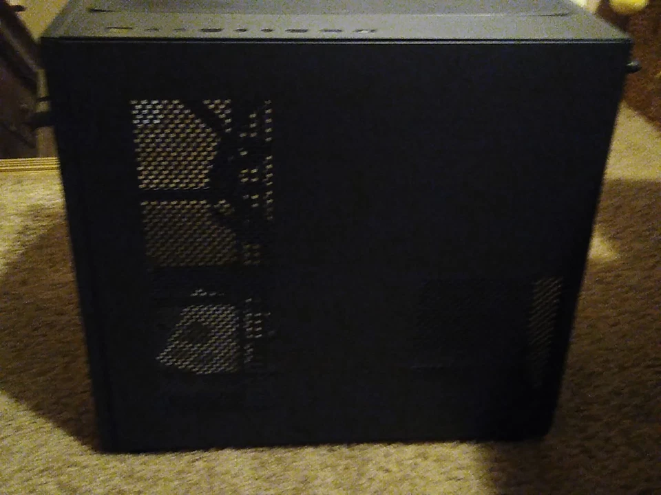 Pc Case - Image 3 of 4
