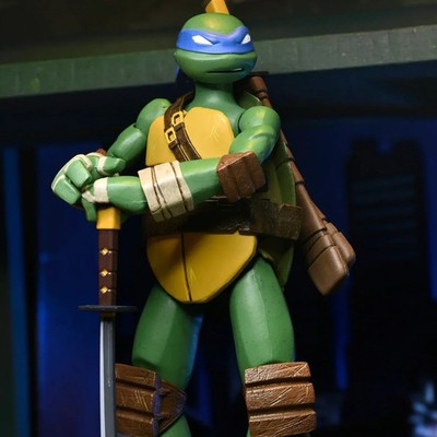 NECA Teenage Mutant Ninja Turtles Ultimate Leonardo (2012 Cartoon) Minty Fresh