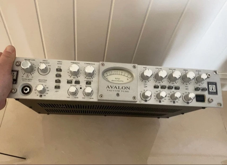 Avalon VT-737SP Class A Mono Tube Channel Strip Operation confirmed from japan - Image 4 of 4