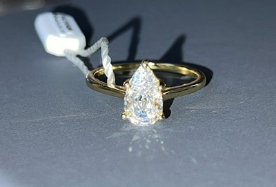 Objekts Crushed Ice Pear Cut Ring Size 8