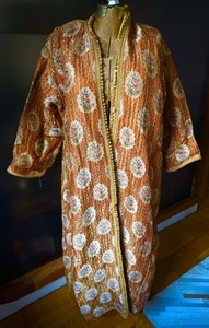 Cillectible rare Antique/ Vtg Moroccan gold lame’ rose tapestry duster coat/robe