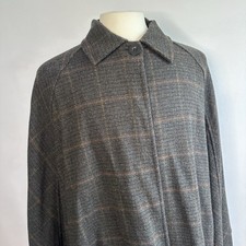 VTG VANTANA USA-MADE ALL WOOL Gray Plaid PONCHO CAPE Cottage core EUC