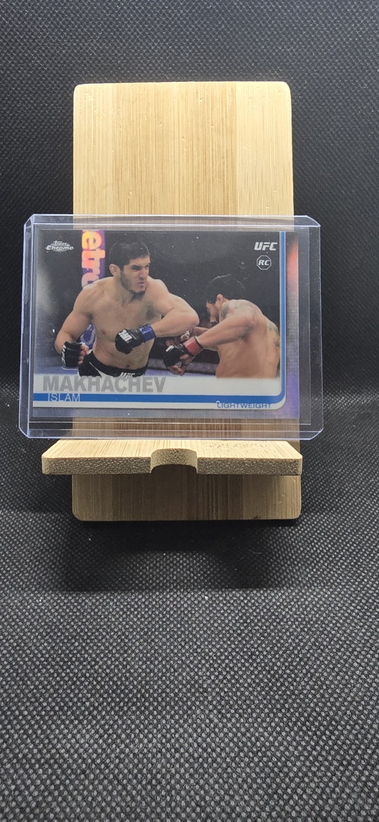 Islam Makhachev 2019 Topps Chrome UFC Silver Refractor Rookie Card