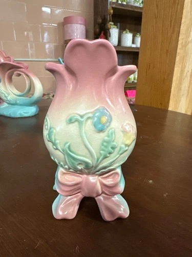 vintage Hull pottery bow knot vase pink and blue