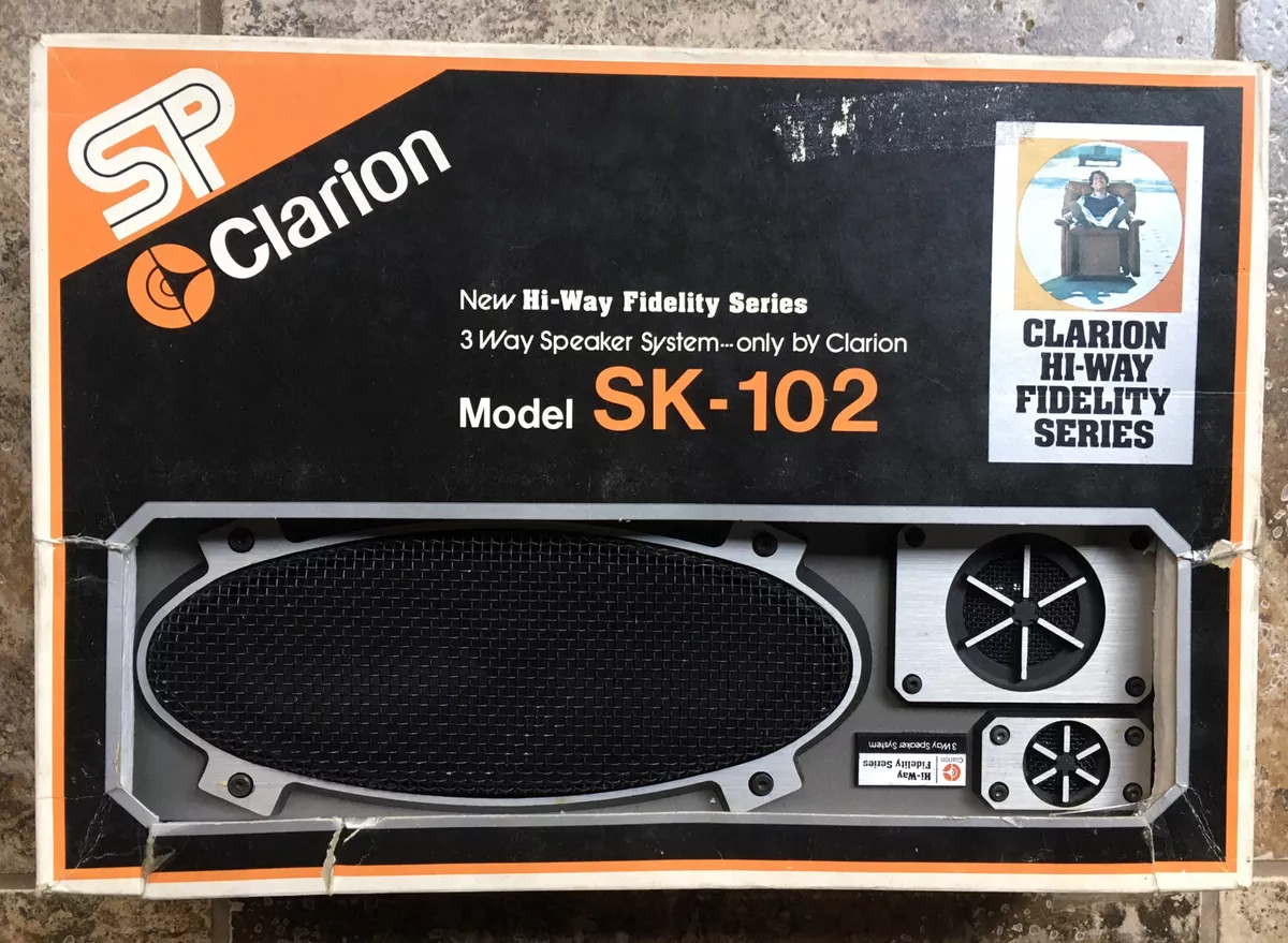 VINTAGE CLARION HI-WAY FIDELITY SERIES 3 WAY SPEAKER SYSTEM SK-102