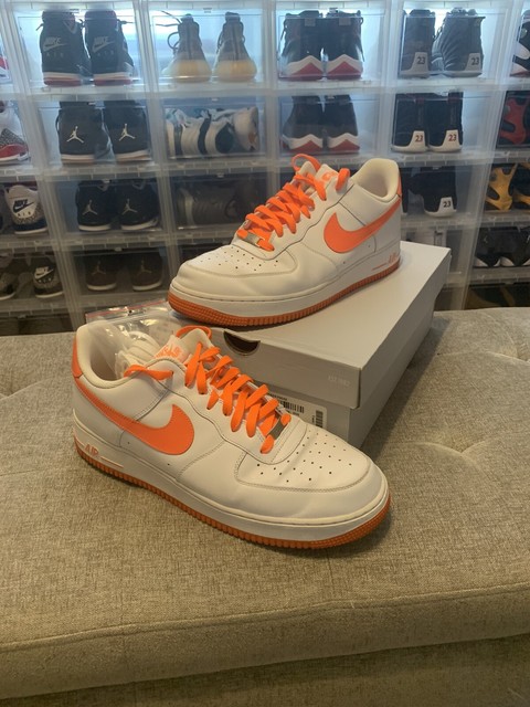 nike orange air force 1