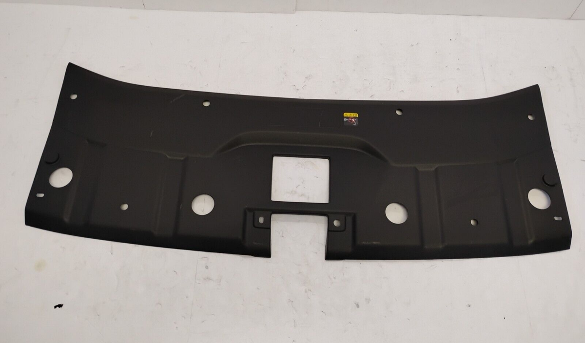 2021-2023 Jeep Grand Cherokee Closeout Panel Mopar OEM 68374964AC