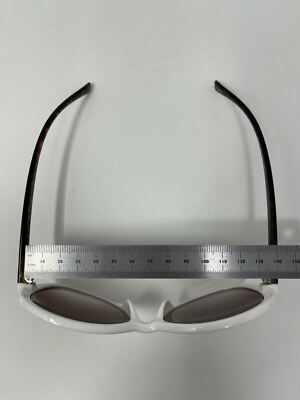 Elle Sunglasses EL18157 Color- 100 White Frame 57 [] 16 138 Elle Sunglasses EL18157 Color- 100 White Frame 57 [] 16 138  main image 4