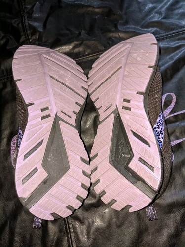 Brooks Revel 5 Running Shoes Black Purple Cheetah Print Womens Size 7 B Medium - Picture 16 of 20