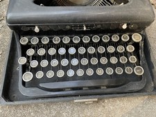 Vintage Early Art Deco ROYAL Typewriter Portable O-549111 Touch Control thumbnail