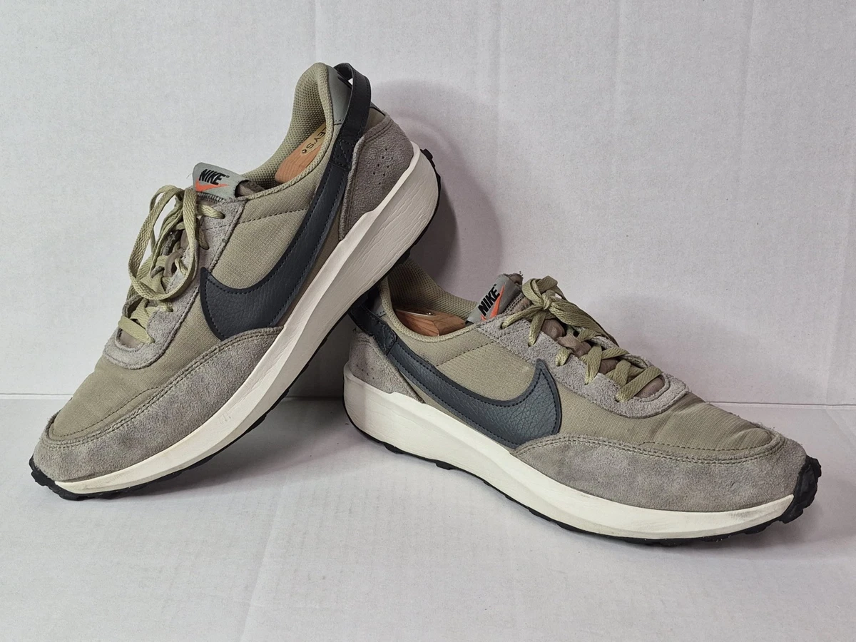 Nike Waffle Debut SE Men’s Sz 10.5 Shoes Green Olive FJ4196-200 Sneaker Running Nike Waffle Debut SE  main image 2