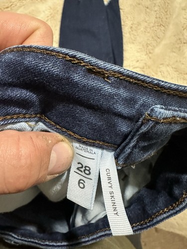 Pantalones de mezclilla ajustados Loft Curvy para mujer talla 28 6 lavado oscuro cómodos elásticos - Imagen 7 de 7