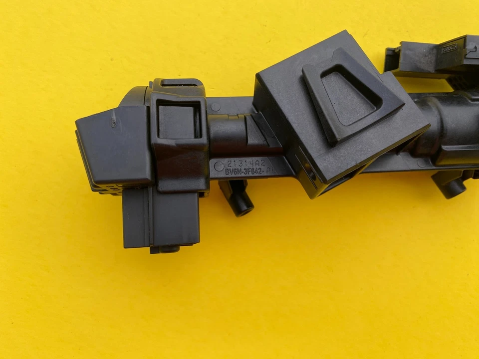 Interruptor de encendido Ford Focus 2012-2014 bloqueo con llave e inmovilizador OEM 6E5T-15607-CA Foto 2 de 4