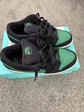 Nike SB Dunk Low Size 10 Pine Green Used Come...