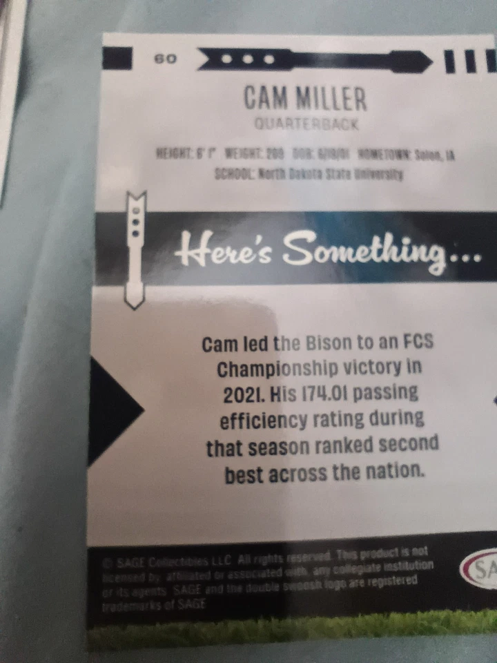 Cámara HIT Miller 2025 Sage Low Series base RC #60 North Dakota State Bisonte de hoy Foto 4 de 4