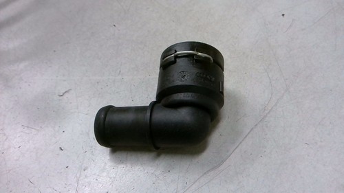 Flansch Stutzen Kühlmittel VW Golf 1.4 Bj 2006 1K/1KP/5M/1KM 2680870