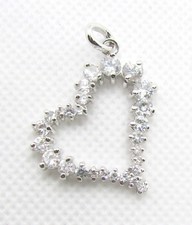 925 STERLING SILVER CUBIC ZIRCONIA OPEN HEART PENDANT 32x21.3MM  2.7G