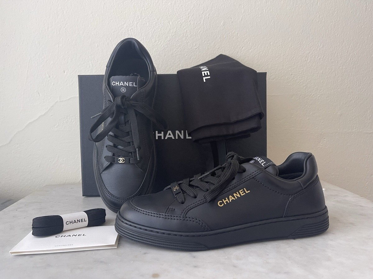 CHANEL ブラック フラットシューズ CCロゴ シンプルで素敵♪】CHANEL フラットシューズ CCロゴ