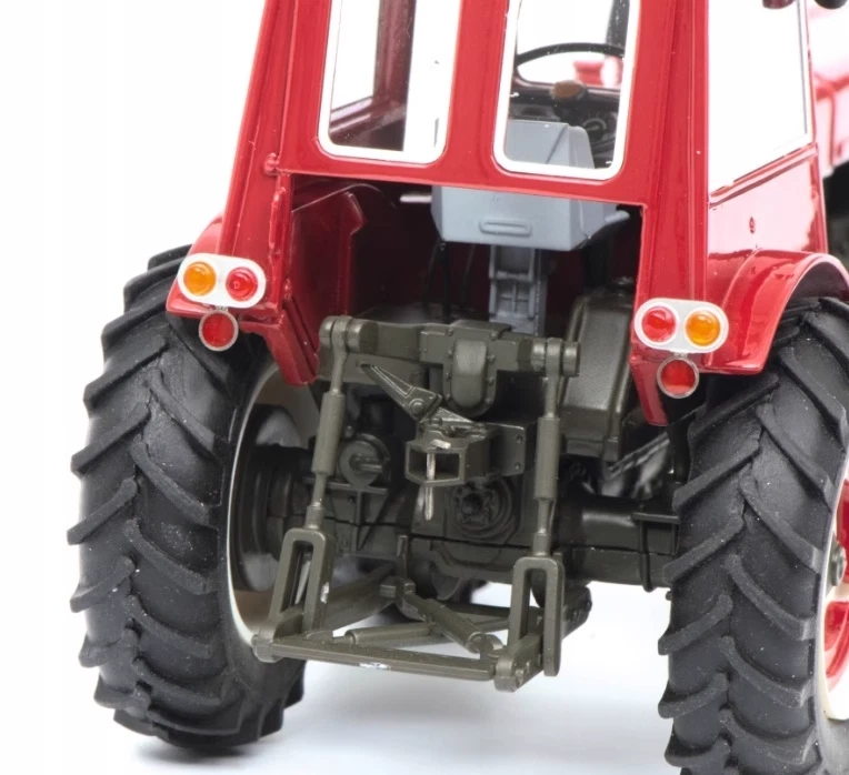 Schuco 1/32 Scale STEYR 1300 System Dutra Tractor Resin Model Toy Gift - Image 3 of 4