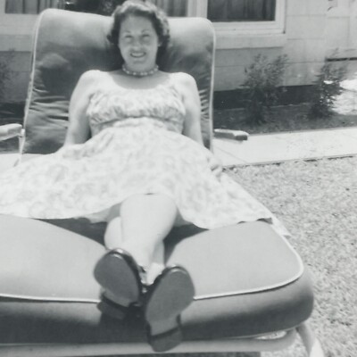 LA) Photograph Pretty Woman Close Up Feet Shoes Dress Lounge Chair 1940-50's